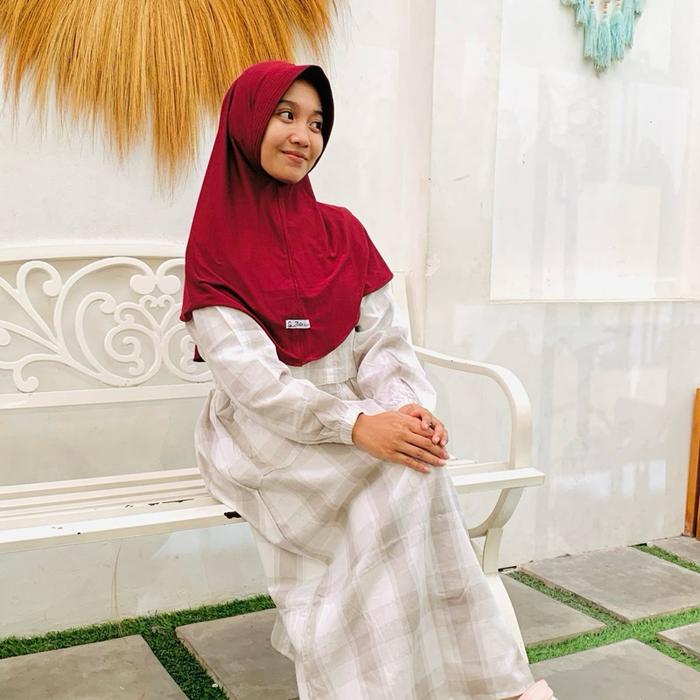 ZOLA HIJAB SPORT JERSEY PED & NON PED Hijab Sporty dengan Desain Modern dan Nyaman untuk Aktivitas S