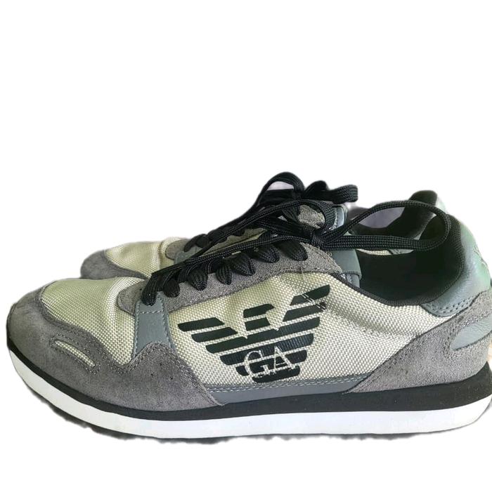 sepatu pria sneakers emporio armani size 40 insole 250 seken Shoes