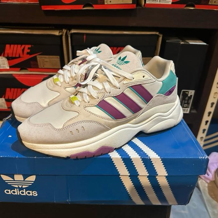 Adidas Retropy F90 us 13.5 / UK 13 kondisi 8/10
