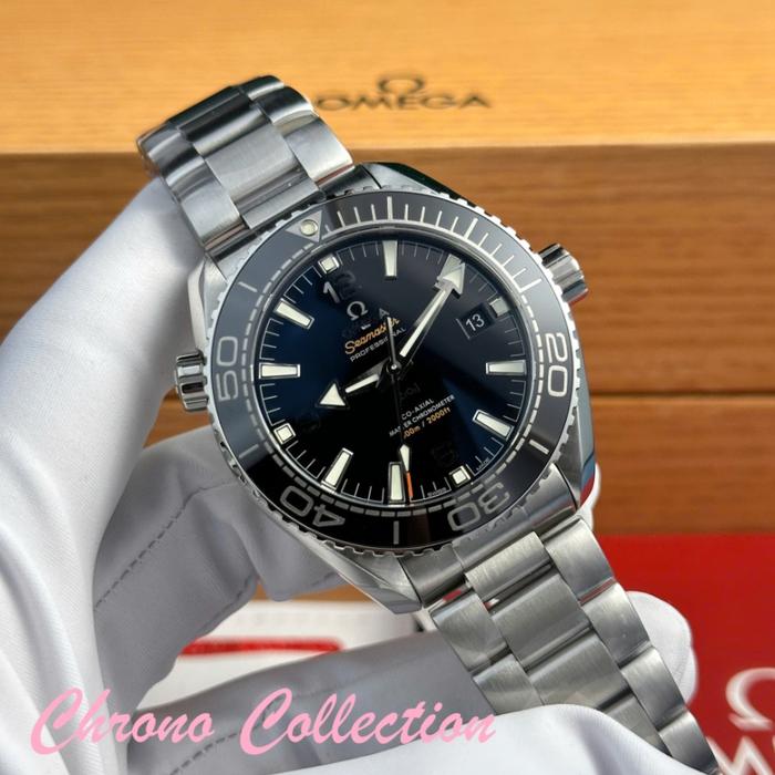 OmegaSeamaster Ocean 600M Replica Watch Metal Wire VS Factory 43mm