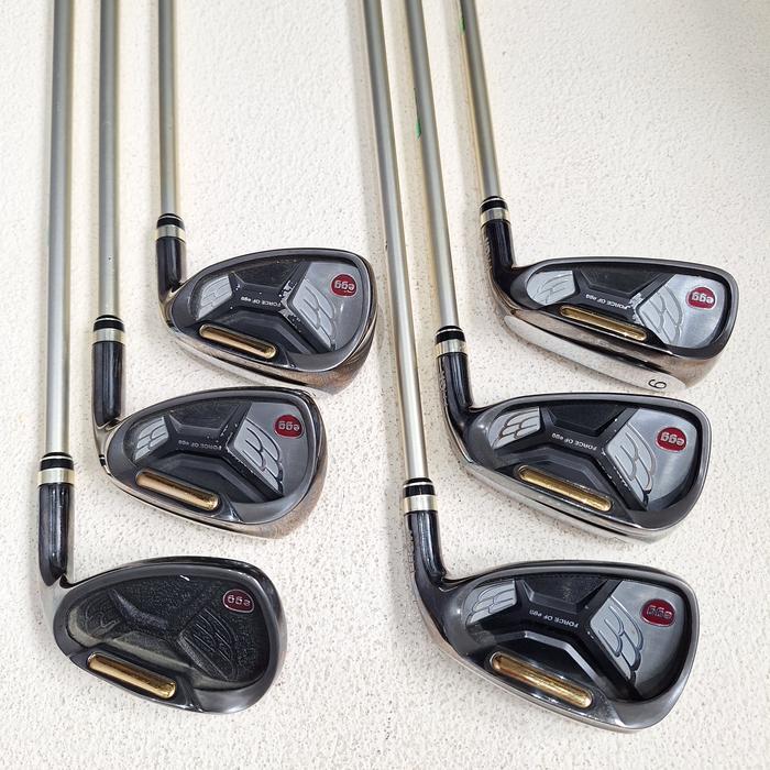 PREMIUM PRGR Egg Iron Set golf stick
