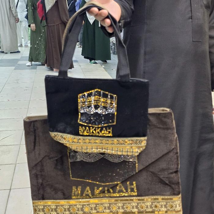 Tas Arab Viral kecil bludru hitam