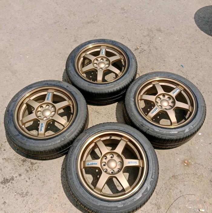 VELG VOLK RAYS TE 37 pcd 4×100/114 lbar 7 Et 42  + BAN MICHELIN 185/55R16