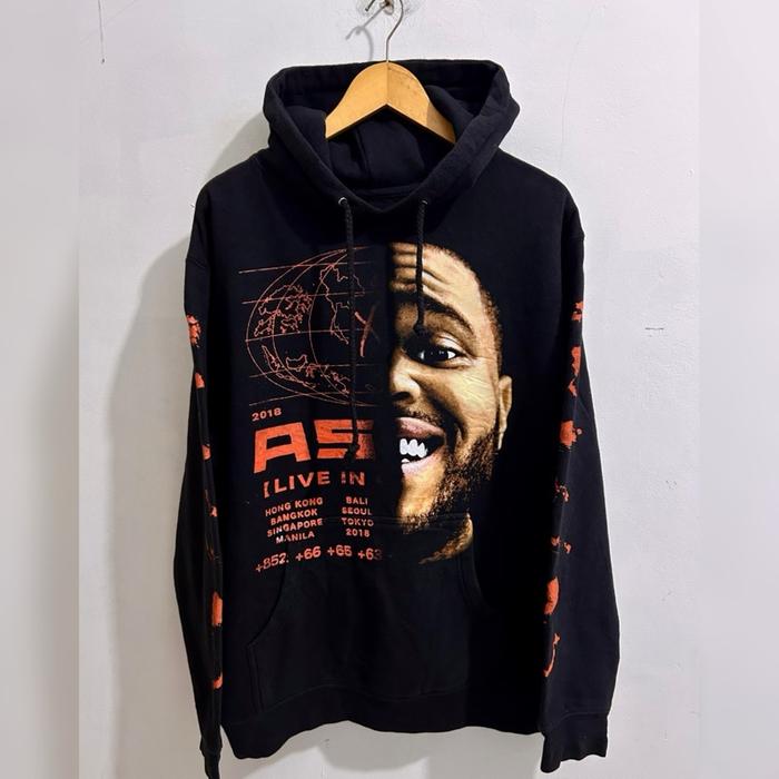Hoodie “The Weeknd XO Asia Tour”