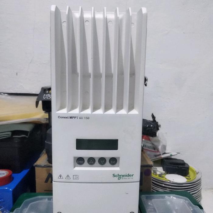 SCC MPPT SCHNEIDER 60/150