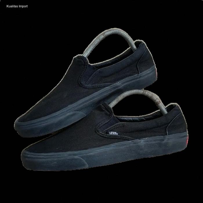 [ FLASH SALE ] SEPATU PRIA WANITA SLIP ON CLASSIC FULL BLACK SEPATU WANITA HITAM POLOS SLIP ON KASUA