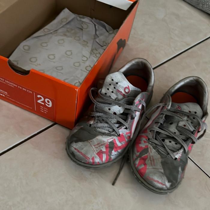 Ortuseight Catalyst Legion V4 Original – Size 29 (19 cm) – Silver – Bekas Pakai
