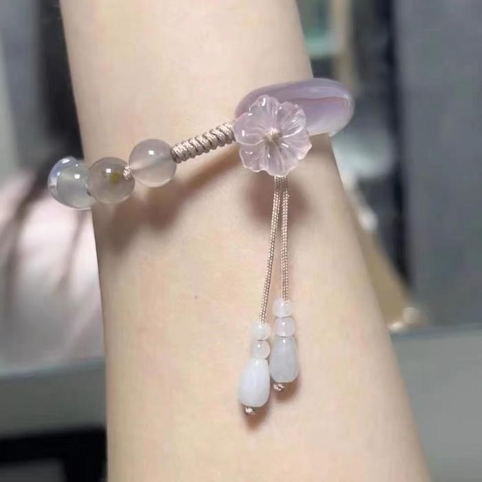 Gelang Bangle Giok Batu Kecubung Ungu Muda Desain Setengah Lingkaran dengan Manik Kaca dan Hiasan Bu