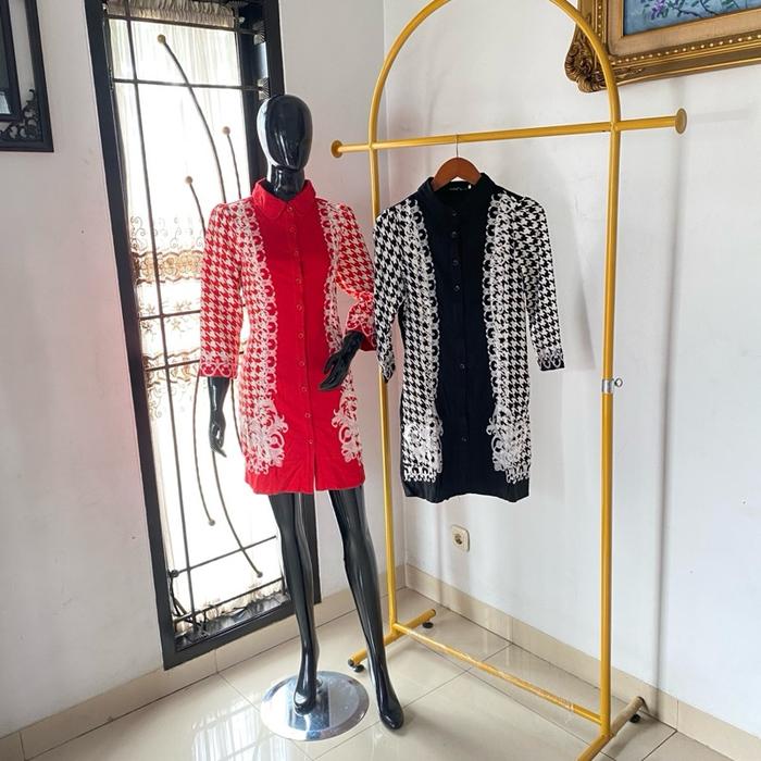 Tunik SNQ 88-1278 Model Bordir Dada Sampai Bawah dengan Desain Elegan dan Warna Cerah
