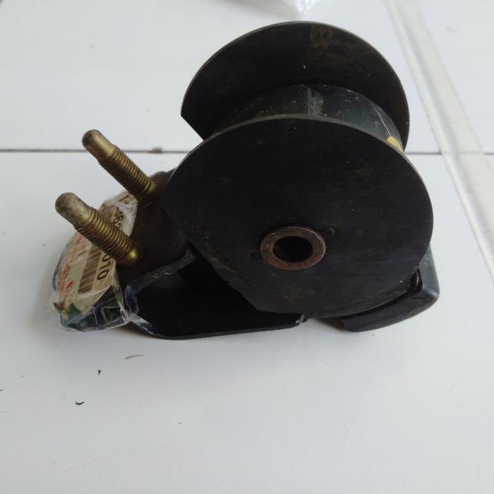 Engine Mounting 12362-11010 Toyota Corolla EE80 KI1
