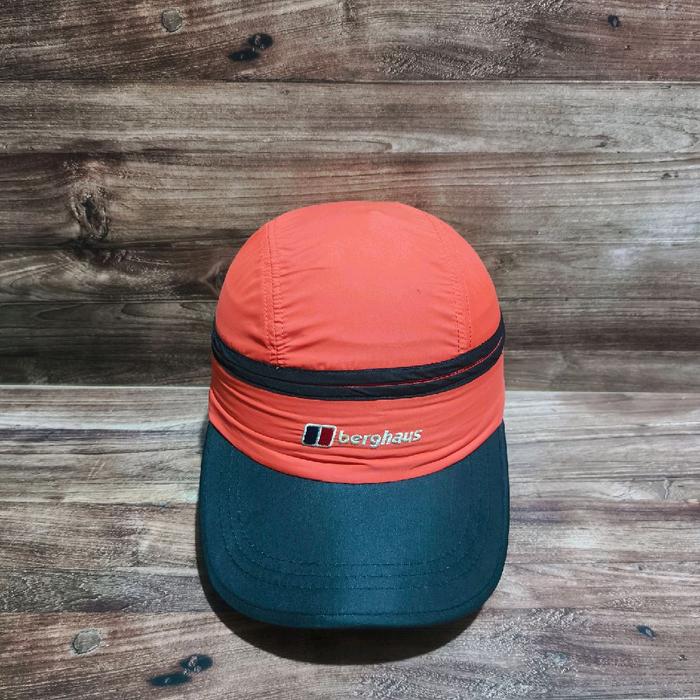 topi berghaus logo orange