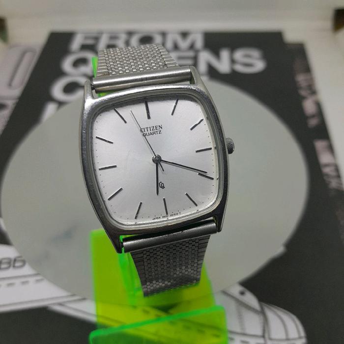 Jam tangan pria Vintage Citizen Tank quartz CQ 2830 262255Y Japan