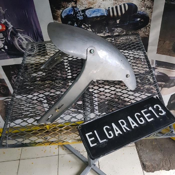 spakbor depan custom XSR 155