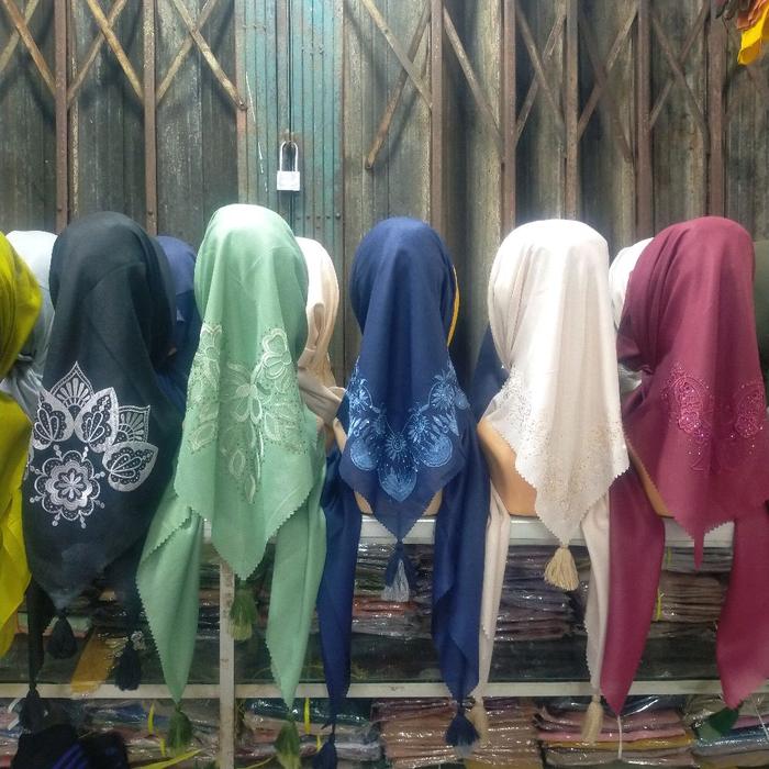 FIOLLA Hijab segiempat voal bordir dan Motif premium Muslim