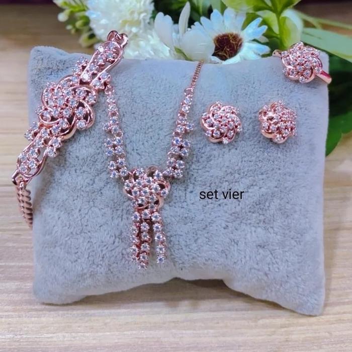 Set komplit berlian tura kipas replika asli