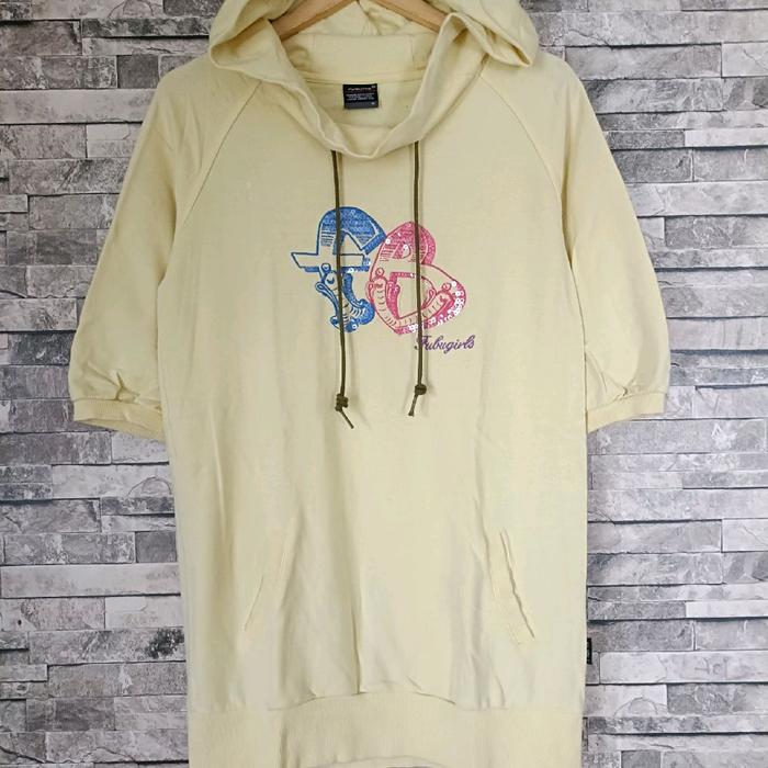 ( size M ) fubu platinum lightweight long hoodie