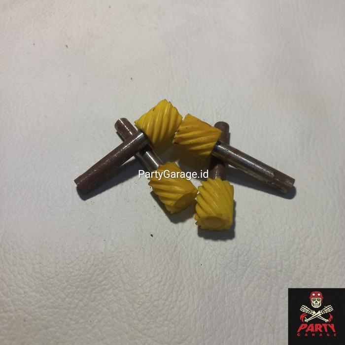 GIGI NANAS SPEDOMETER VESPA SUPER SPRINT PS STRADA IMPORT
