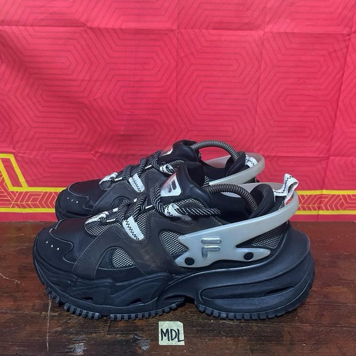 Sepatu second original Fila Fusion Armour size 41