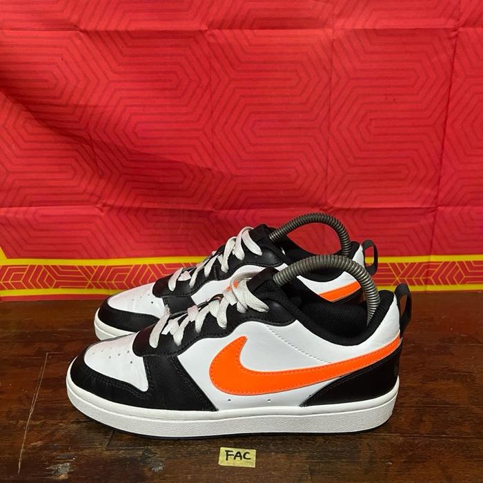 Sepatu second ori nike court borough low 2 size 36,5