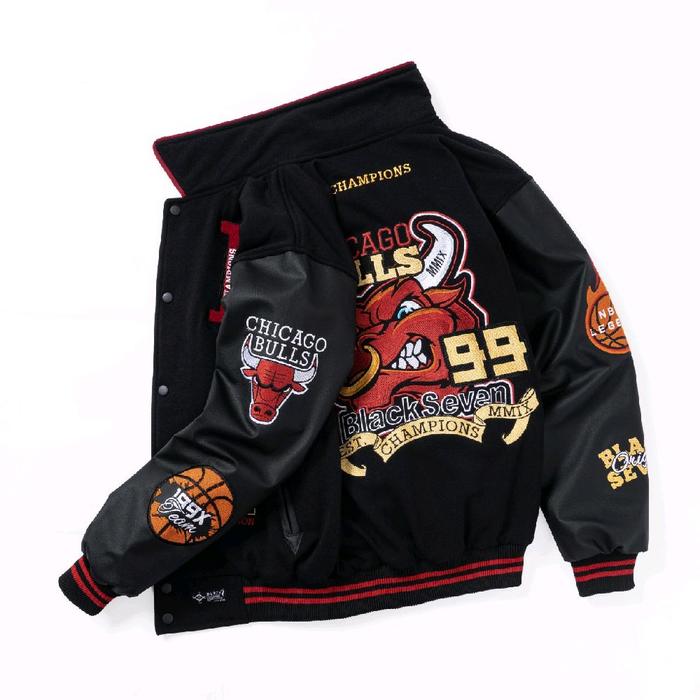 Varsity New Edition Original Blackseven CHICAGO BULLS Material : Outer Hand Ferarri PU Sintetic Leat