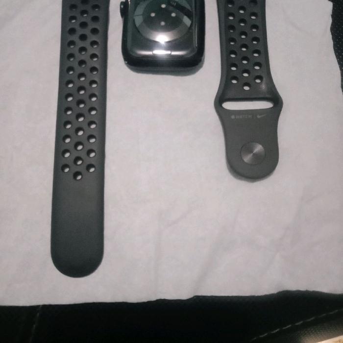 aple watch series 7 nike 45 mm