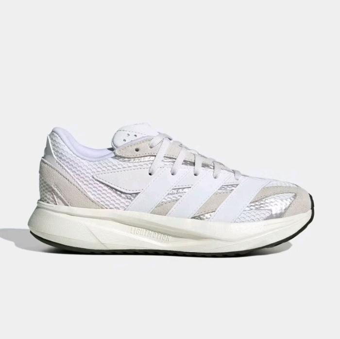 sepatu ADIDAS LIGHTBLAZE WHITE SIZE 42 NEW, ORIGINAL 1000% RESMI OFFICIAL STORE running