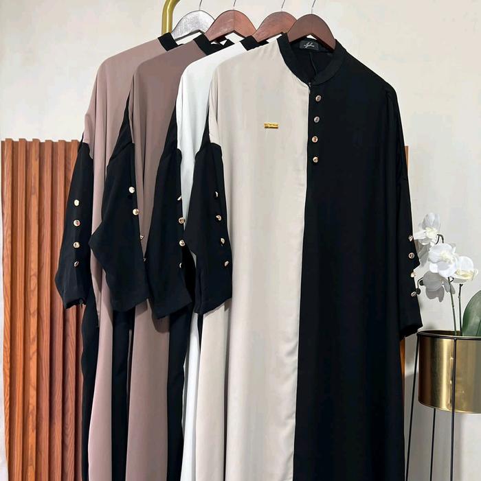 Abaya Kaftan Kancing by Iyaluna bahan lembut Muslim Gamis