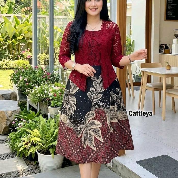 Dres Batik Premium Kombinasi Brokat Lapis Katun  Resleting Belakang