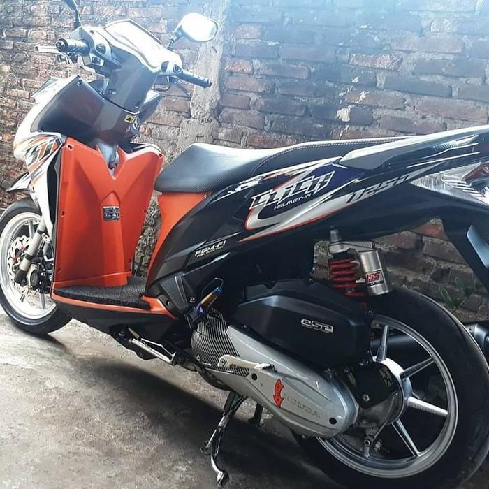 Striping Click 125 Combi Brake 2012 Orange Vario 125 OLD OSEAN