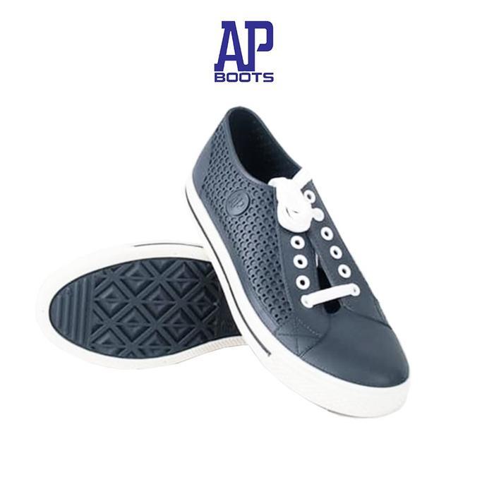 Ada AP Boots STAR NAVY WHITE / Van Sepatu Sekolah Biru Tua Sol Putih
