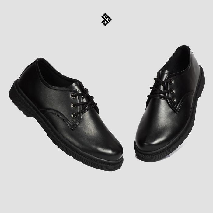 Sepatu Pria Formal Hitam Tali | SB KOBE LITE FULL BLACK