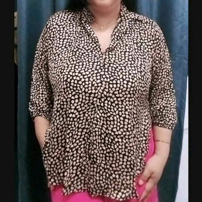 Promo 2pcs Kemeja Fuxii Blouse Wanita 100k (2 pcs)