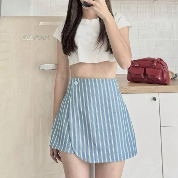222 TL ROK CELANA PENDEK SKORT STRIPE WANITA BKK