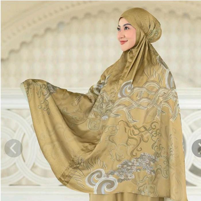 Buttonscarves The British Prayer Robe