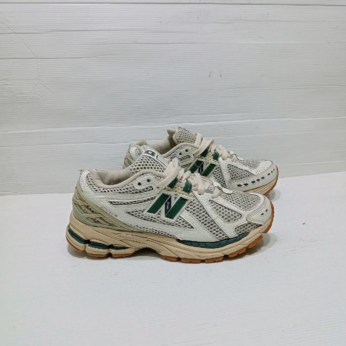 new balance size 36 // 220 cm,Vietnam,second