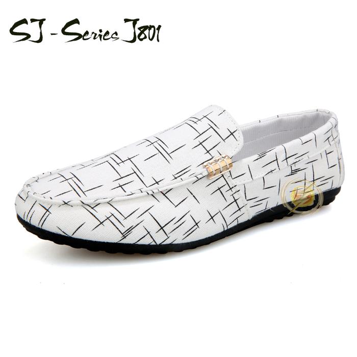 BT.ID Sepatu Slip On Loafers Pria Trendy Formal dan Casual Ringan dengan Motif Simple J801