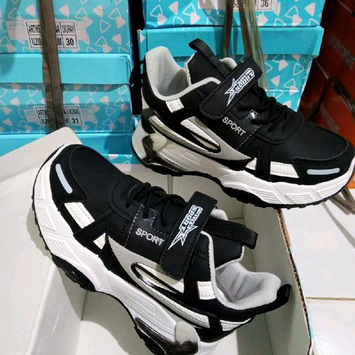 sepatu sport fashion import