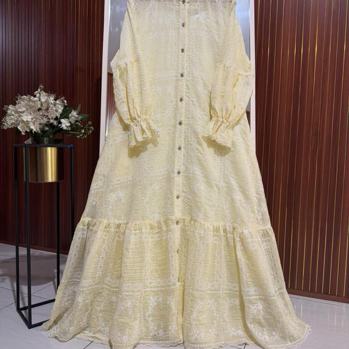 MAHIRA DRESS