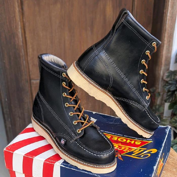 Thorogood Moctoe boots usa not red wing redwing