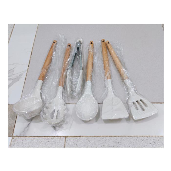 CAROTE WOODEN HANDLE SLOTTED FOOD GRADE