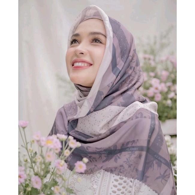 WEARING KLAMBY Rachel Scarf Sienna