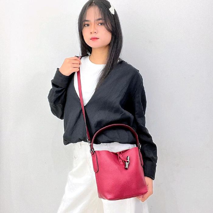 Shoulder Bag LC Roseau Essential  Bucket Bag