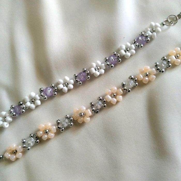 Gelang Manik Bunga Monte Pasir Rantai Silver Bracelets Putih Ungu & Peach Bening Handmade untuk Gaya
