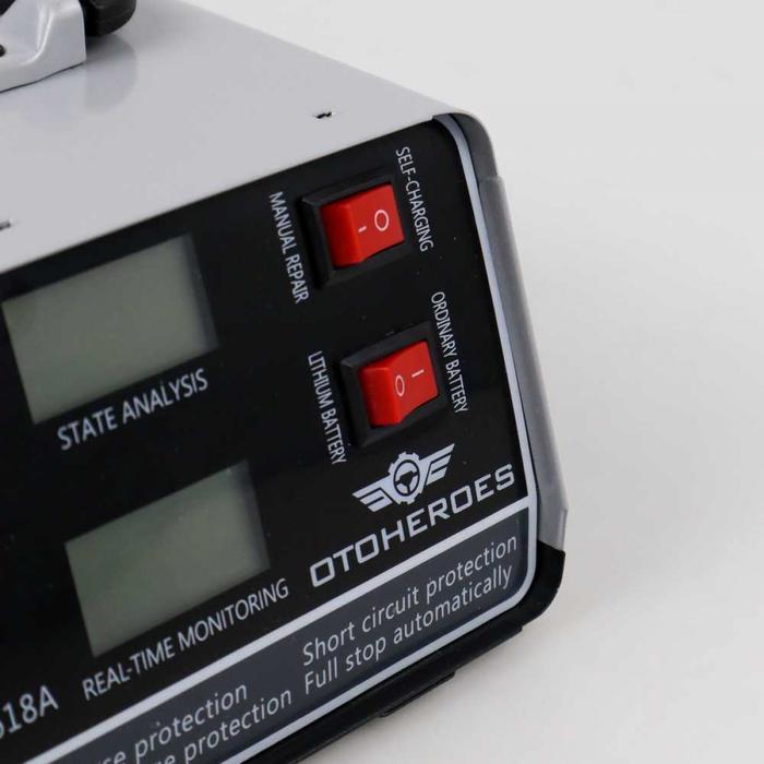 Charger Aki Mobil Motor 400W 12V/24V 400Ah + LCD - AJ-618A