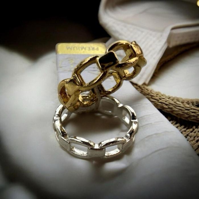Cincin 2in1 brand LOVISA ori dari Malaysia