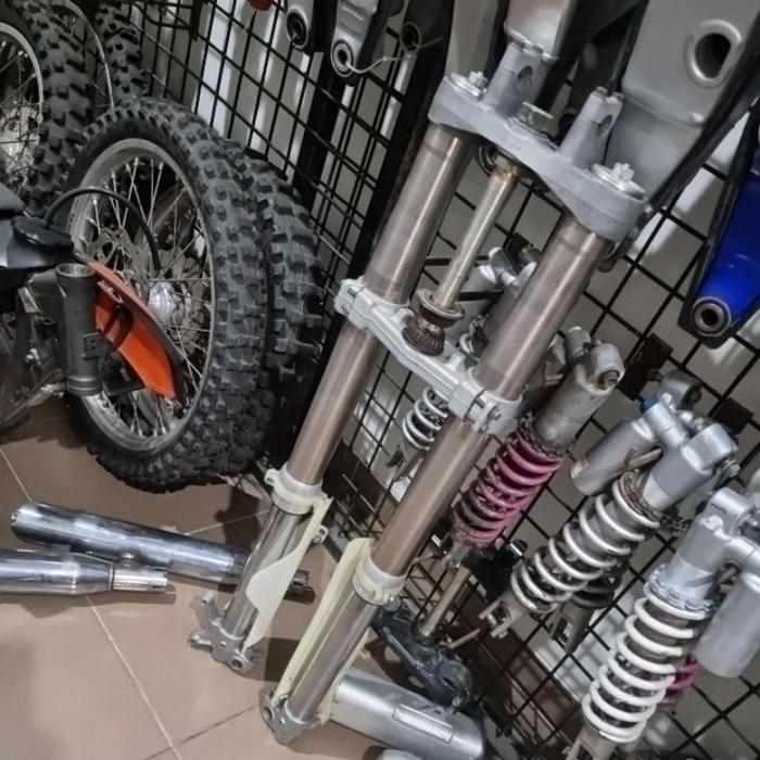 Kawasaki usd shock depan Kawasaki KX 250 Kayaba KYB as 48 mm