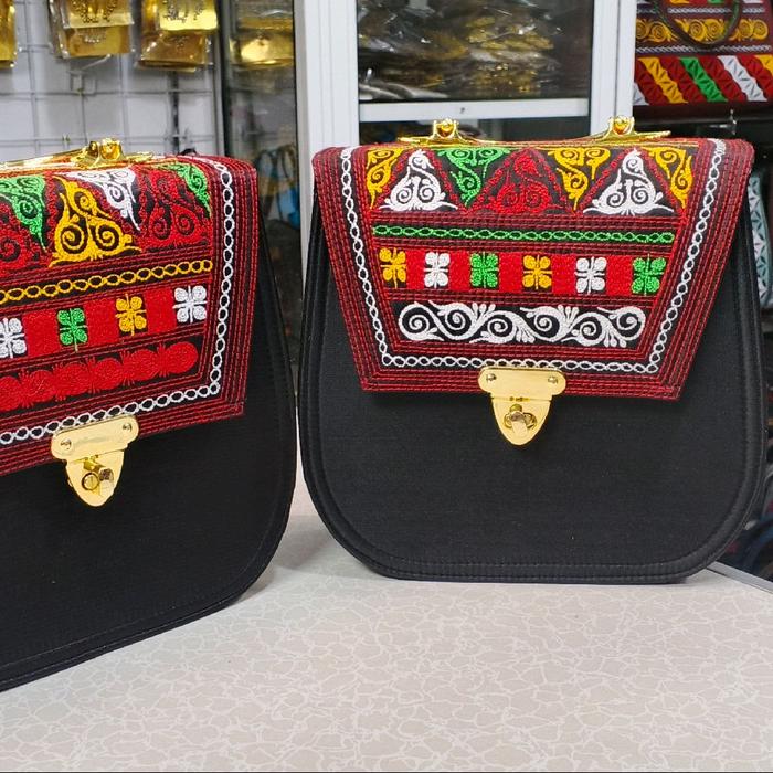 Tas Wanita  Sandang Oval Bordiran Kerawang Gayo Aceh Mewah dan Ada Tali Panjang Selempang Slingbag C