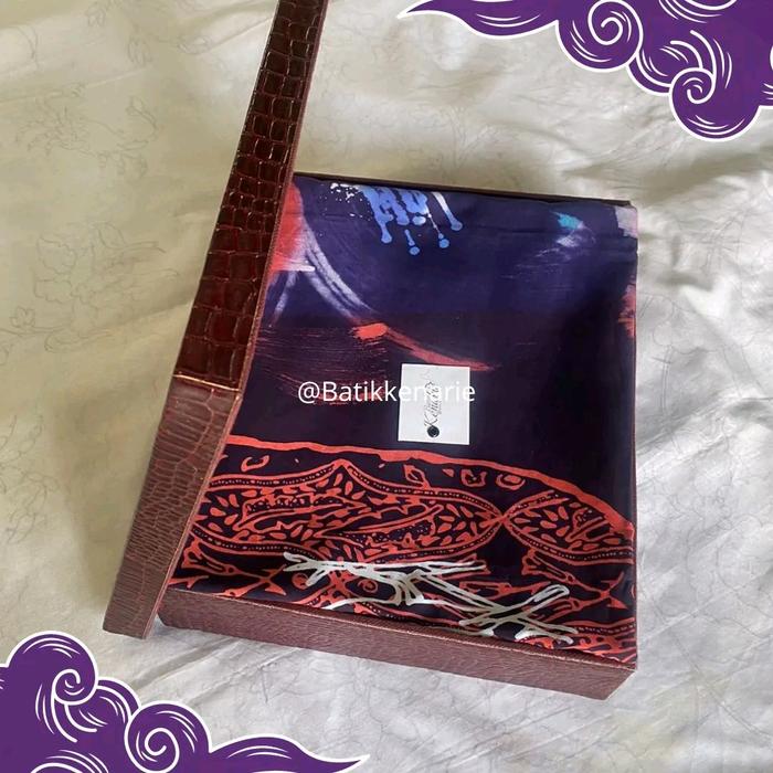 Batik Cap Motif Burung Kenari