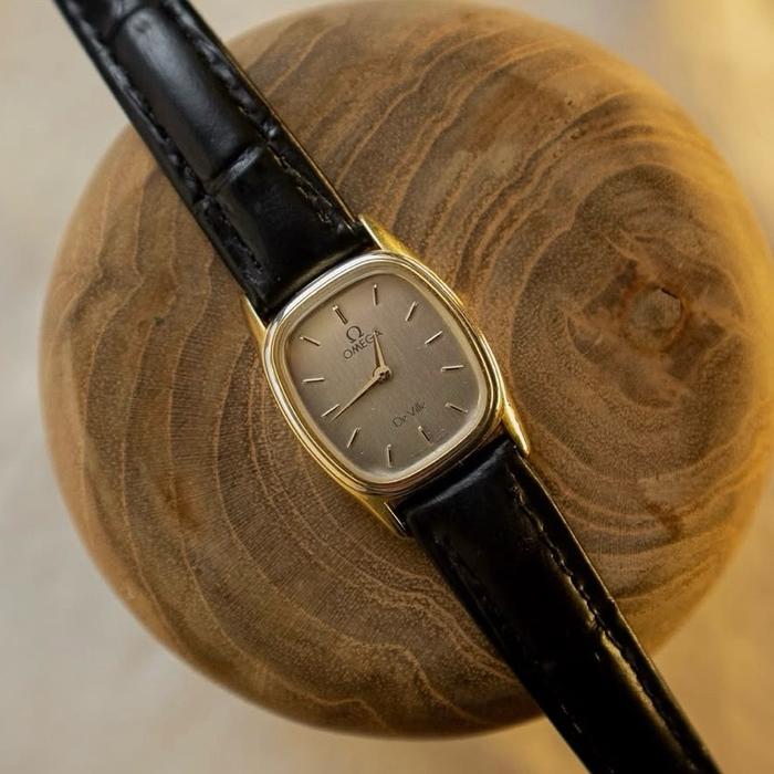 Jam tangan Omega De Ville, Quartz Movement, Ladies Classic Watch