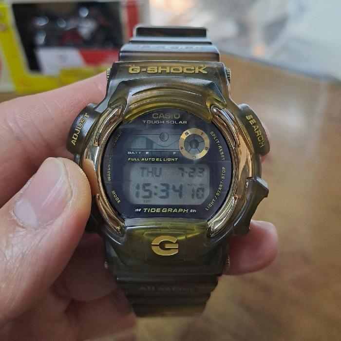 jam tangan g shock vintage DW 9700k